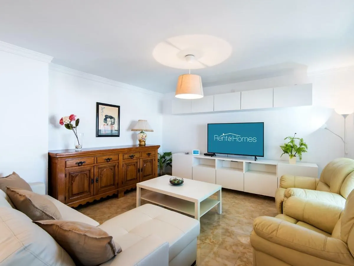 Rentandhomes Los Boliches Penthouse Beach Fuengirola 0*,